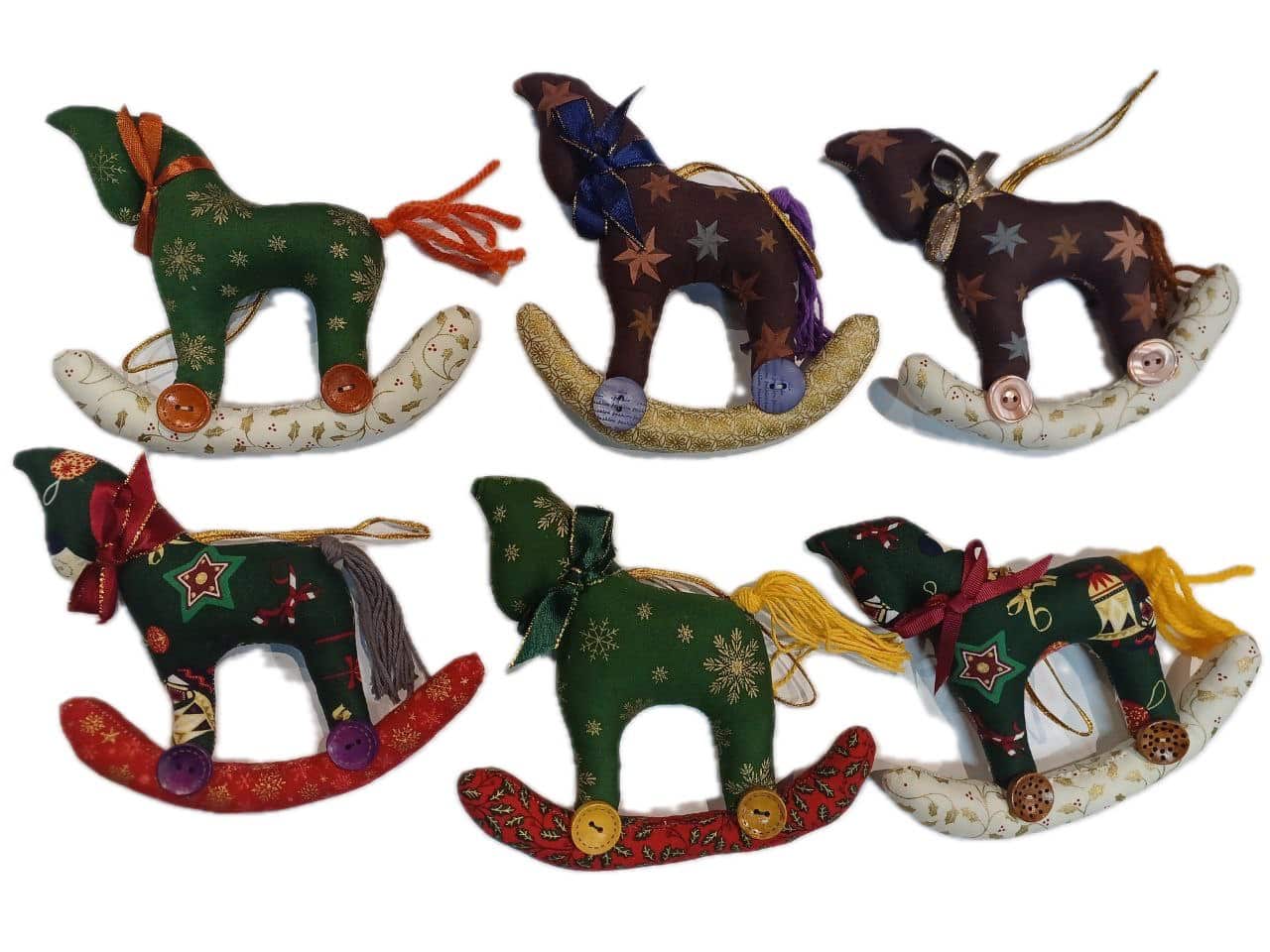 Іграшка-коник ручної роботи новорічна від Magnat Іграшка-коник ручної роботи новорічна від Magnat