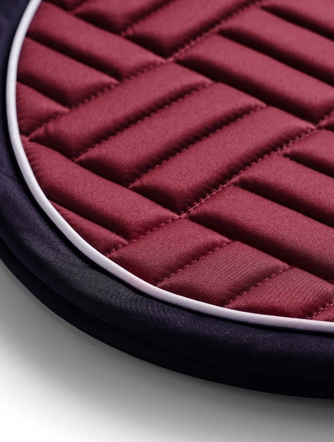 Вальтрап виїздковий Modern Lux від Equestrian Stockholm Вальтрап виїздковий Modern Lux від Equestrian Stockholm