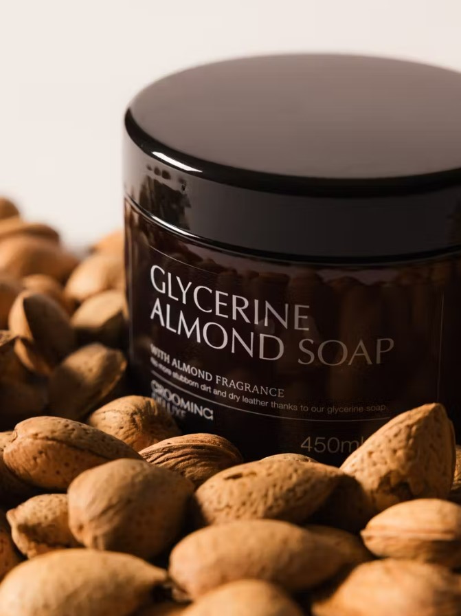 Мило для амуніції Glycerine Almond від Kentucky, 450 мл Мило для амуніції Glycerine Almond від Kentucky, 450 мл